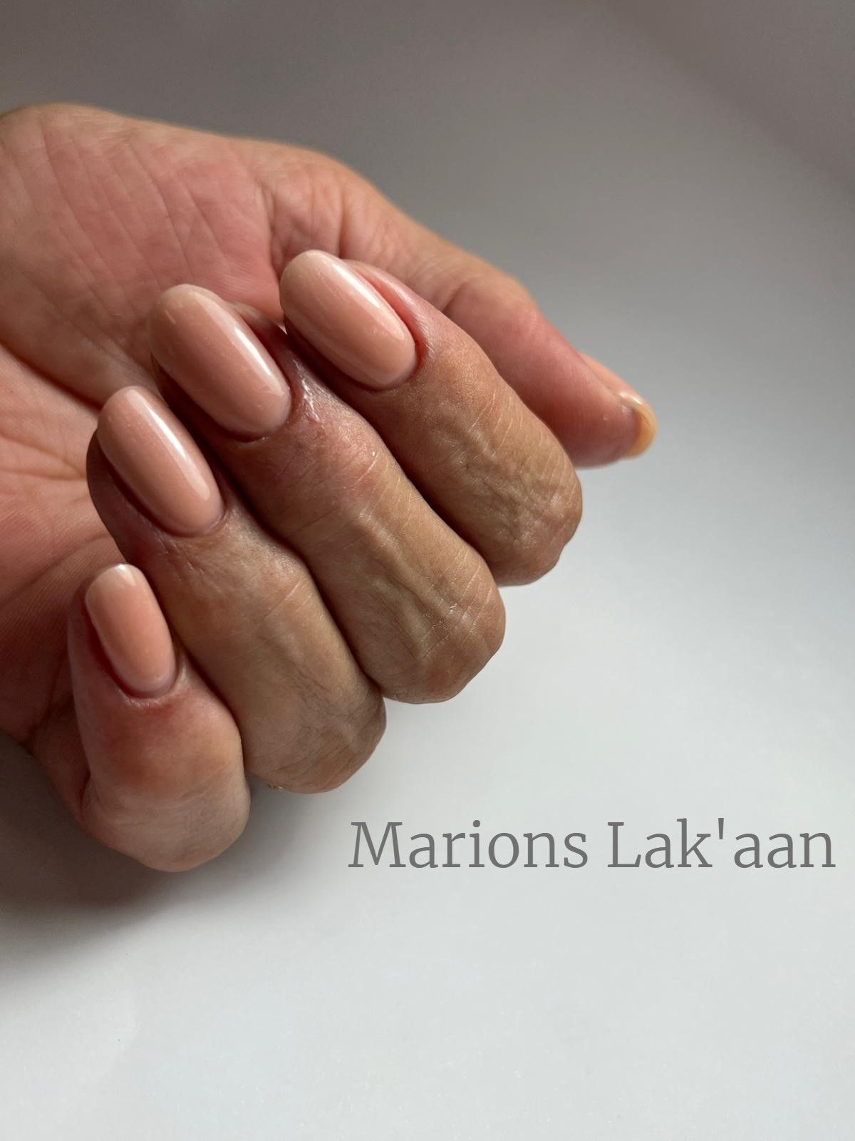 Rubber Base Marions Lak'aan Nagelstyliste Lak'aan Nagelsalon Nagelstudio Vianen, IJsselstein, Nieuwegein, Lexmond, Houten