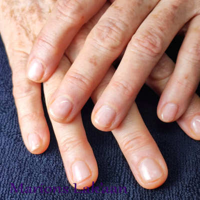 Alleen Gelpolish (met Base Coat / Top Coat) ± 30 á 45 minuten